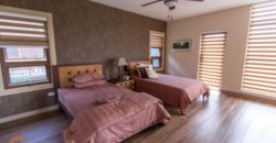 4Br House for Sale (The Hillside At Tagaytay Highlands) 4Br House for Sale (The Hillside At Tagaytay Highlands)