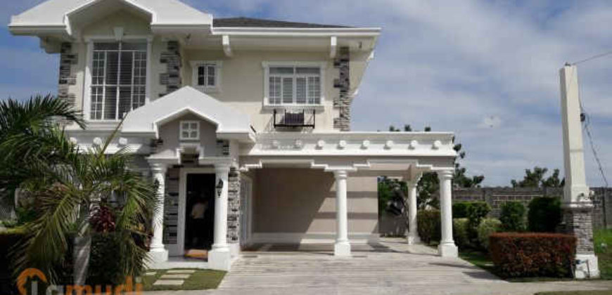 White house for sale Tagaytay