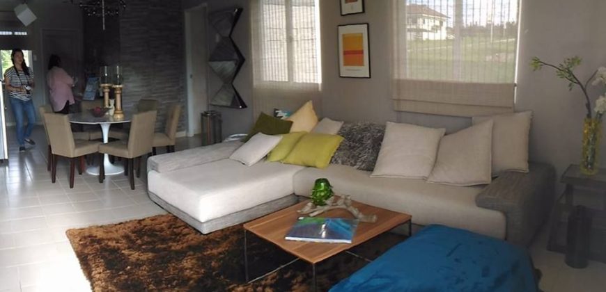 Huge House for sale Tagaytay Huge House for sale Tagaytay
