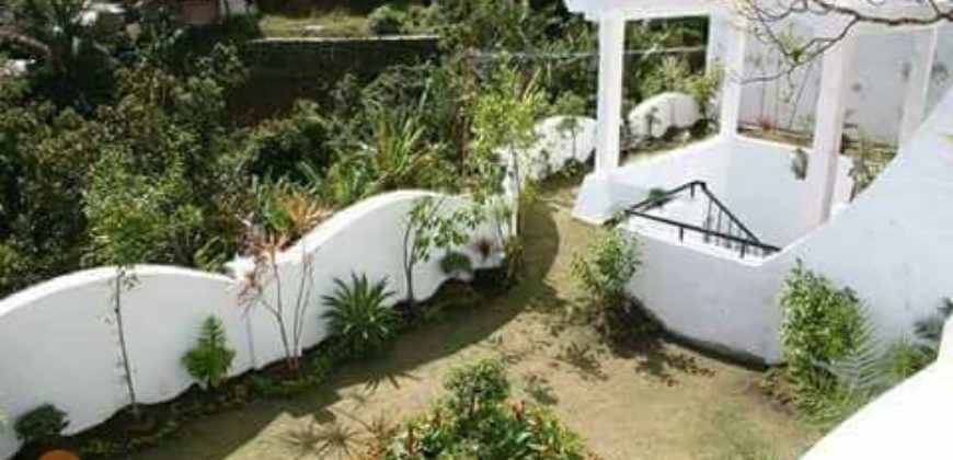 Beautiful House in Tagaytay Beautiful House in Tagaytay