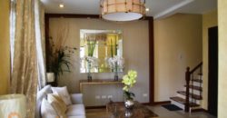 House and Lot with Perfect view of the Golf Course House and Lot with Perfect view of the Golf Course