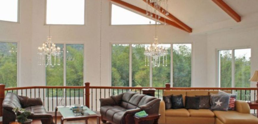 Log cabin house Tagaytay Highlands Log cabin house Tagaytay Highlands