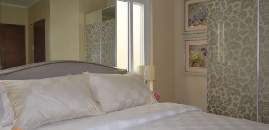 House and Lot with Perfect view of the Golf Course