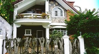For Rent 4 Bedroom Rustic Villa With Pool in Tagaytay For Rent 4 Bedroom Rustic Villa With Pool in Tagaytay