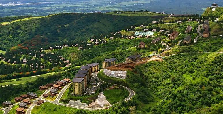 tagaytay highlands development with verdant surrounding