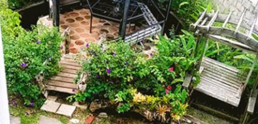 For Rent 4 Bedroom Rustic Villa With Pool in Tagaytay